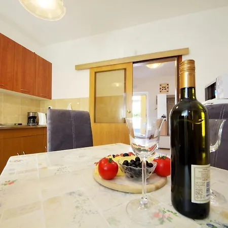 Appartamento Olive Garden Zara